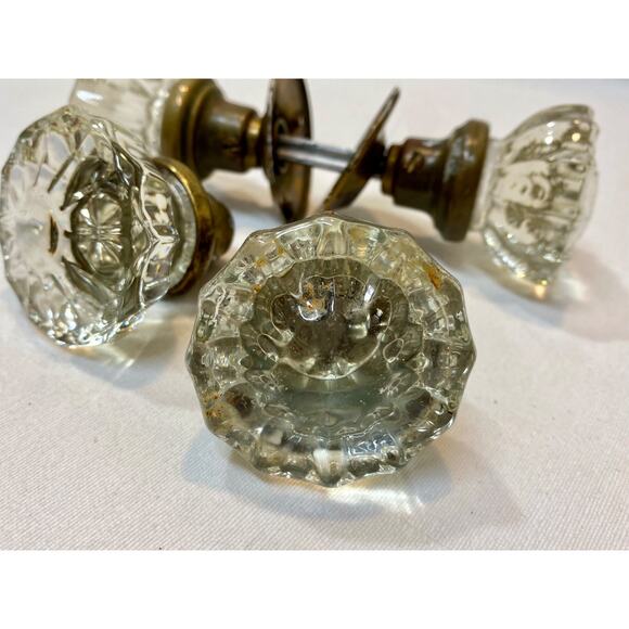 Vintage 12 Point Clear Crystal Glass Knobs - Picture 3 of 12